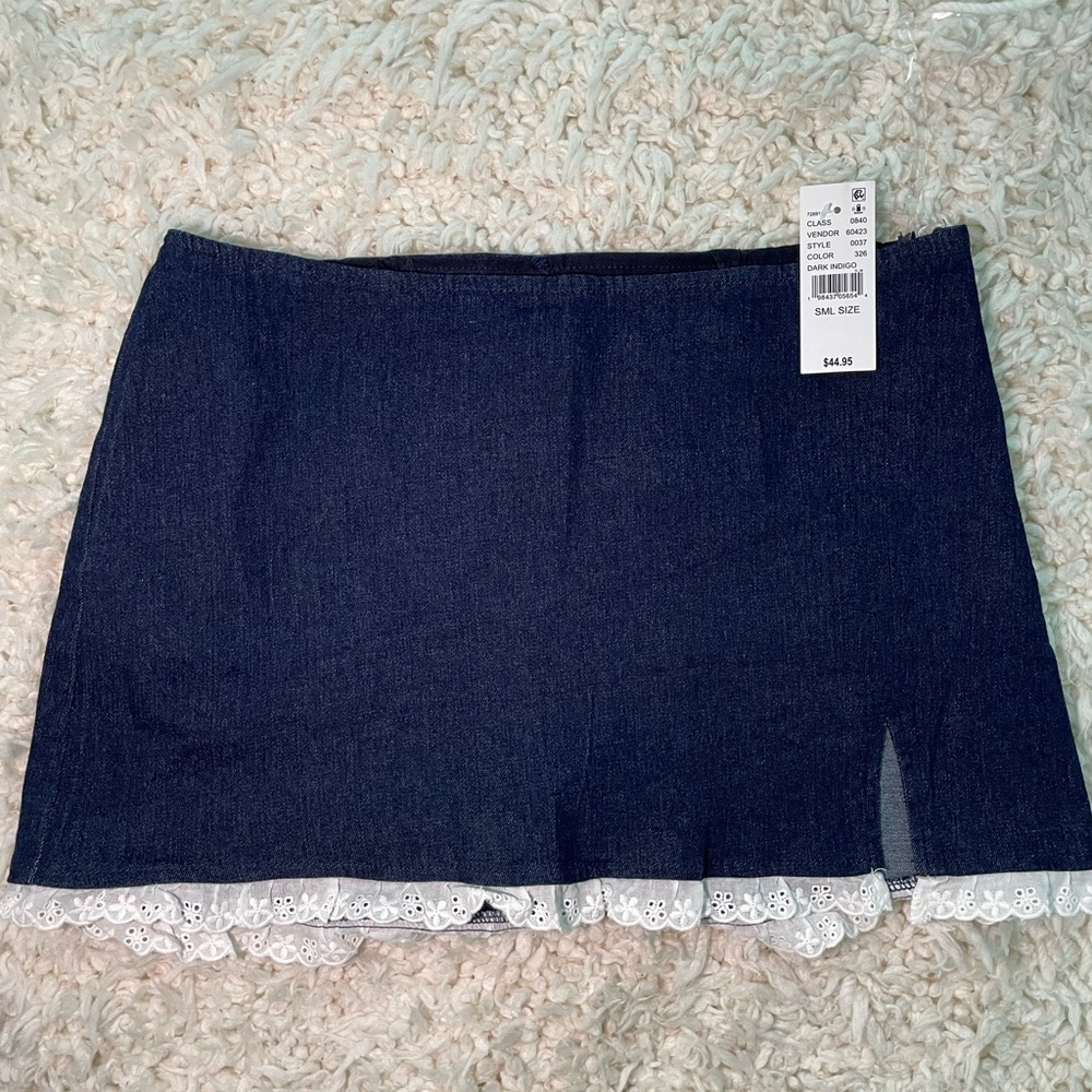 Denim skirt